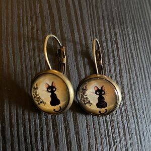 Black cat, silhouette small, dainty, cute button earrings